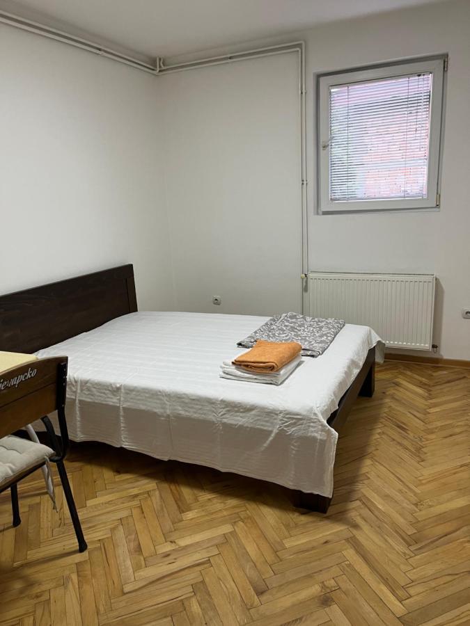 中华楼 - Belgrad Dış mekan fotoğraf