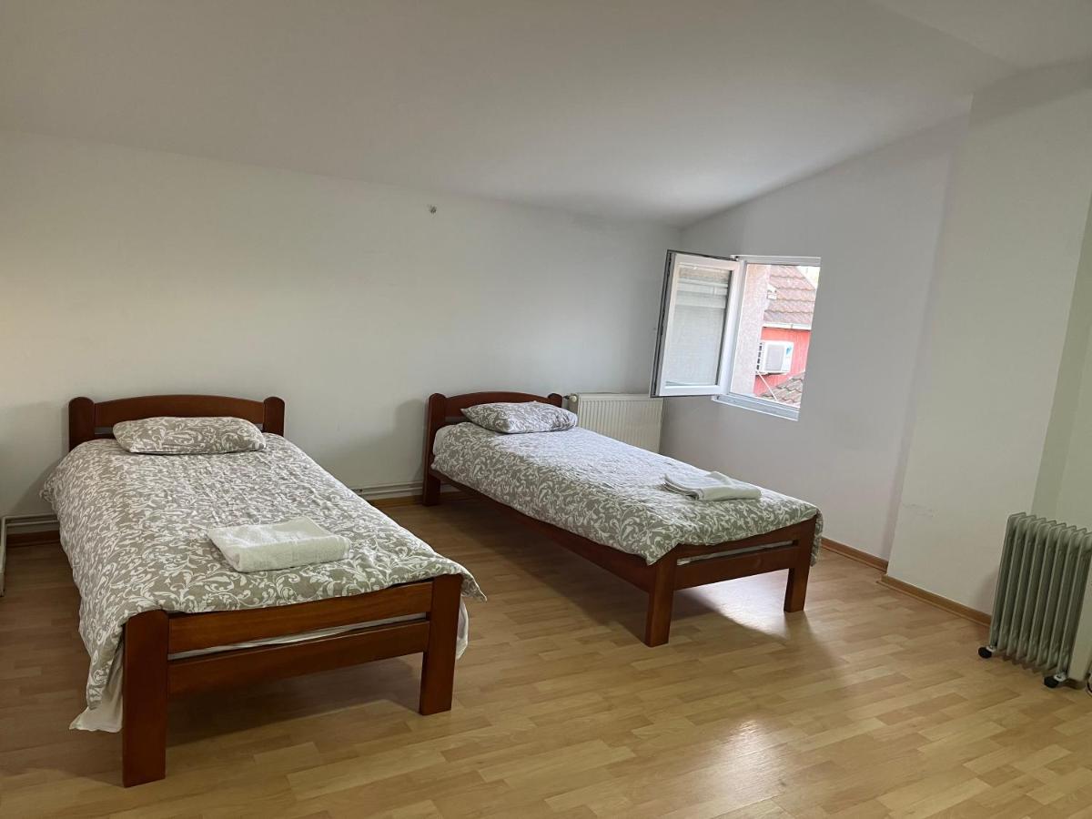 中华楼 - Belgrad Dış mekan fotoğraf