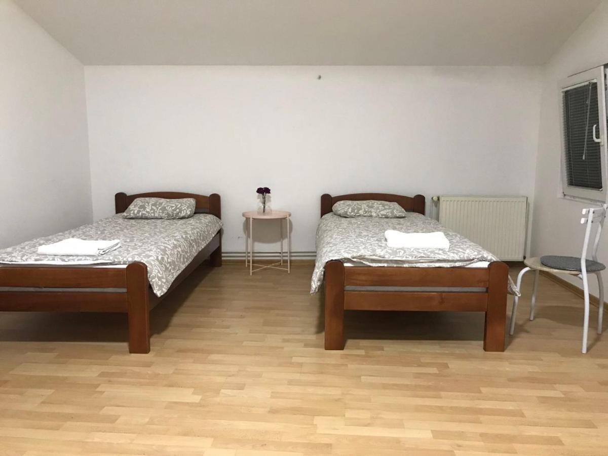 中华楼 - Belgrad Dış mekan fotoğraf